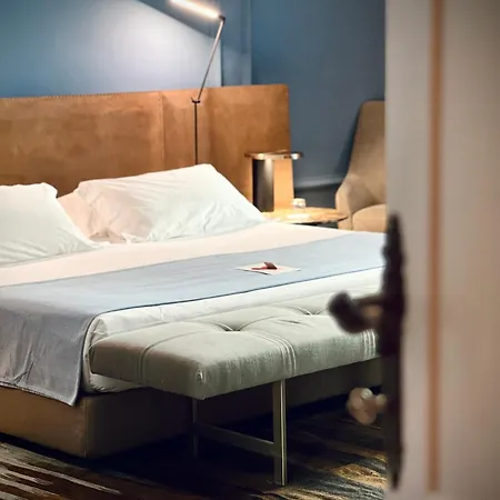 La Fiermontina Palazzo Bozzi Corso ゲストハウス 5*