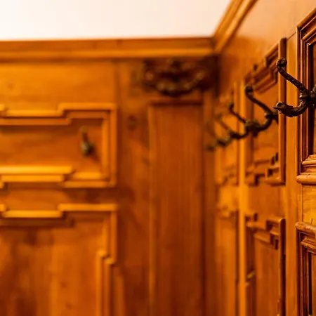 ゲストハウス La Fiermontina Palazzo Bozzi Corso 5*