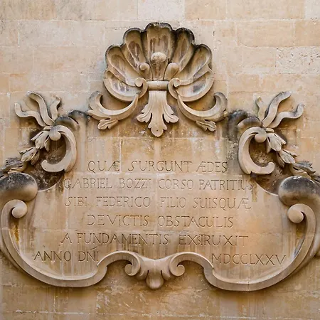 La Fiermontina Palazzo Bozzi Corso レッチェ