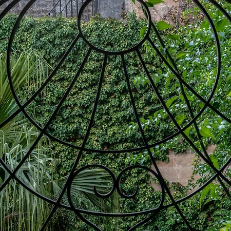 La Fiermontina Palazzo Bozzi Corso Lecce