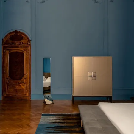 ゲストハウス La Fiermontina Palazzo Bozzi Corso レッチェ