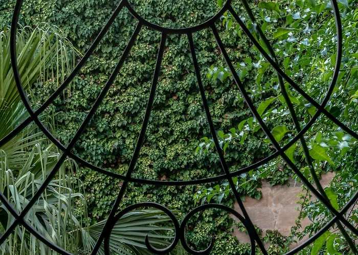 La Fiermontina Palazzo Bozzi Corso Lecce